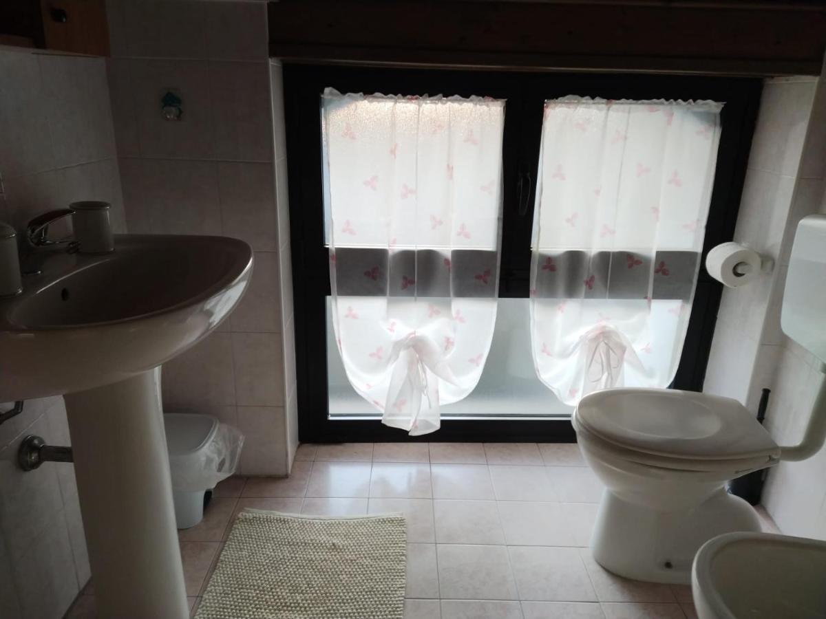 Little 58 Apartment Luino Exterior photo